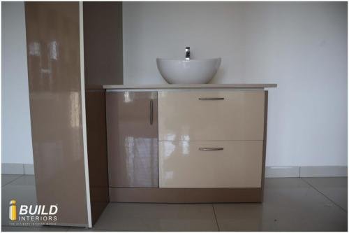 i Build Interiors are Manufacturers of kitchens, wardrobes, and interiors.